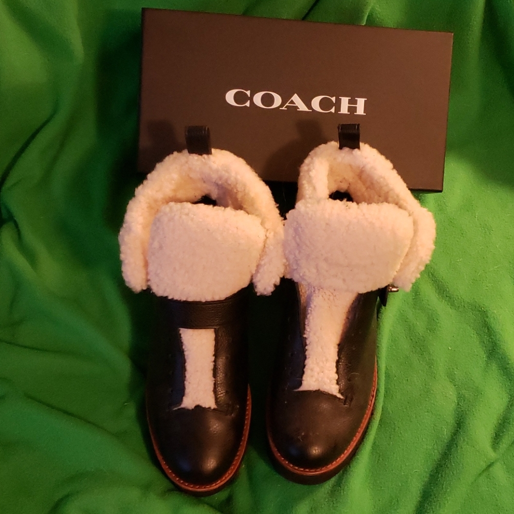 Coach shearling boots 9 leather